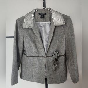 Autograph Gray Cropped Blazer with Structured Design and Long Sleeves